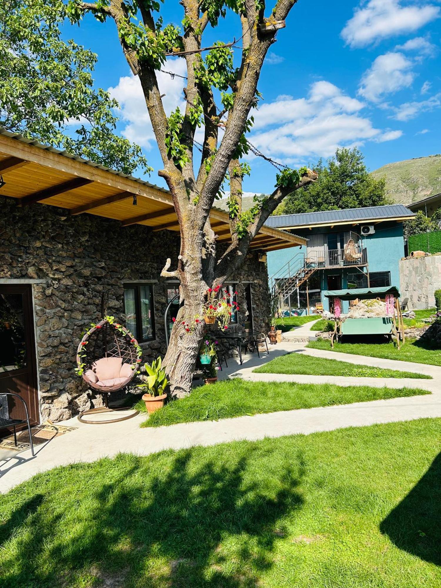 Ferienwohnung Tsotne'S Kingdom Wardsia Exterior foto